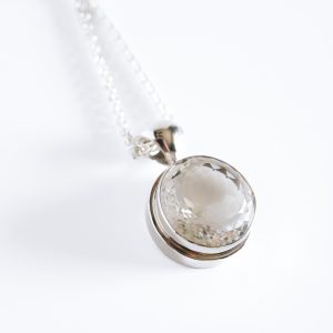 white-quartz-pendant