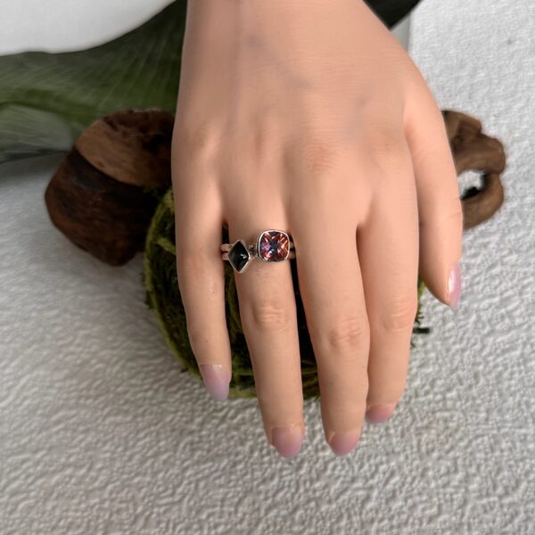 Ecstasy Topaz Stackable Ring - Image 4